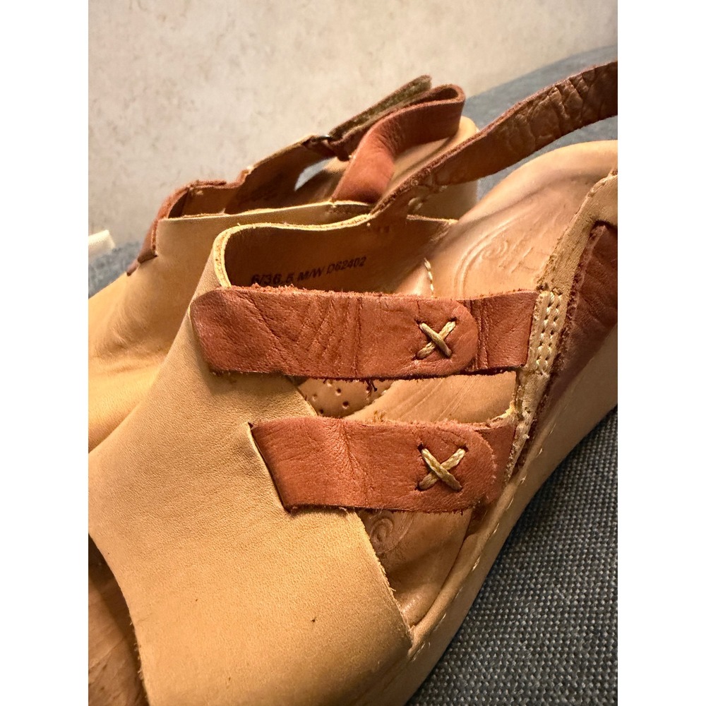 Born Womens Tan Leather Wedge Sandals Slingback Platform Shoes D62402 Size 8.5 - Picture 7 of 11
